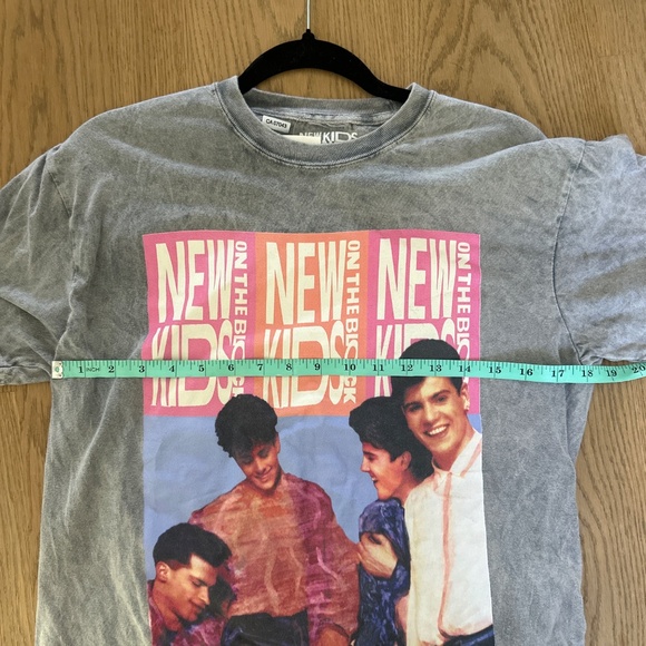 New Kids On The Block Tee - Picture 4 of 4